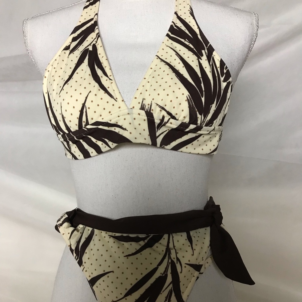 2 Piece Bikini Swimwear Bathing Suit Size 6